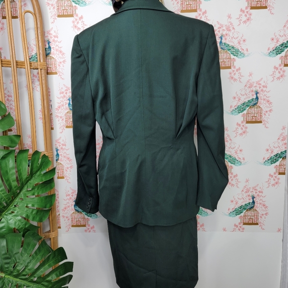 MaxMara Vintage Women's Suit Skirt Jacket Green - Picture 2 of 14